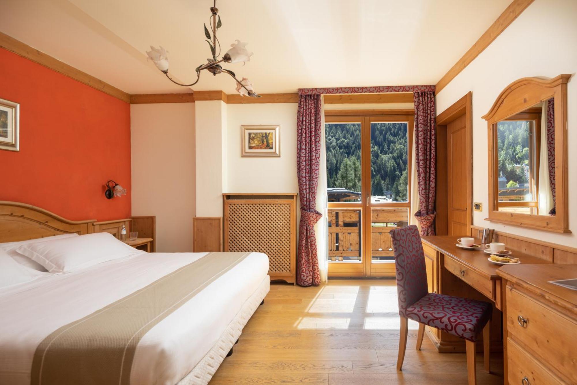 Hotel Splendid Madonna Exterior foto